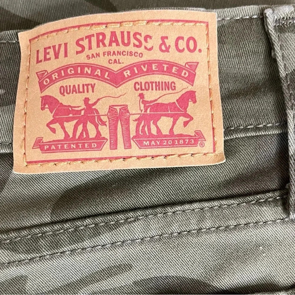Levi's® 711 Camo Crop Ankle Skinny Jeans Size 29 - Picture 11 of 14